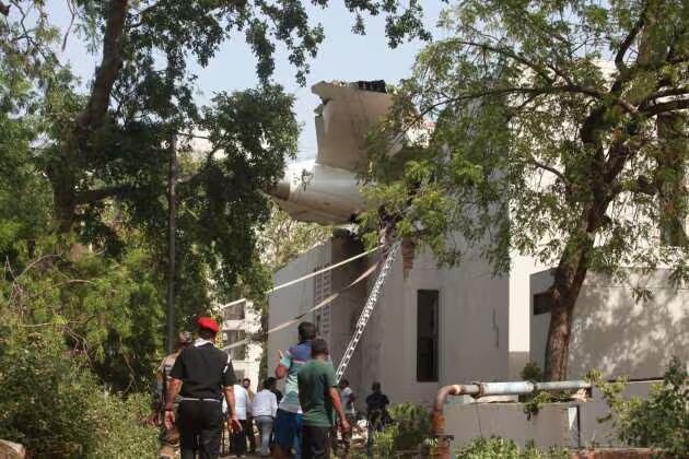 Air India Ahmedabad Plane Crash 2025 Crew Members From Maharashtra